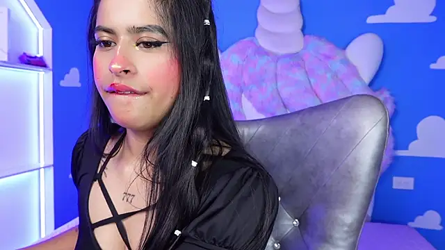 miss romyna online show from March 12, 2025, 11:10 am