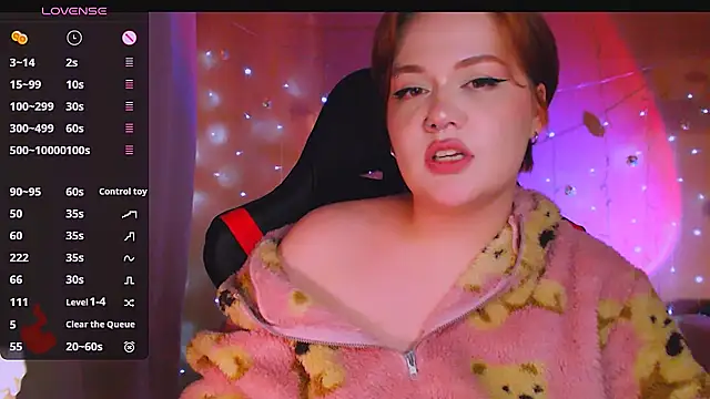 Snapshot of lala_loulou_land chatting on June 1, 2026, 5:56 pm lala loulou land online show from June 1, 2026, 5:56 pm