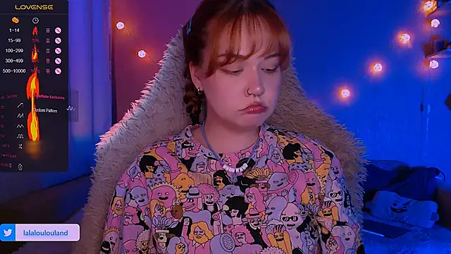 Snapshot of lala_loulou_land chatting on March 8, 2025, 5:33 pm lala loulou land online show from March 8, 2025, 5:33 pm