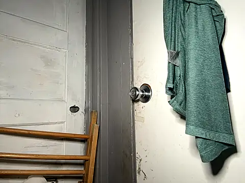 Snapshot of fatpus1169 chatting on October 8, 2025, 2:57 am fatpus1169 online show from October 8, 2025, 2:57 am