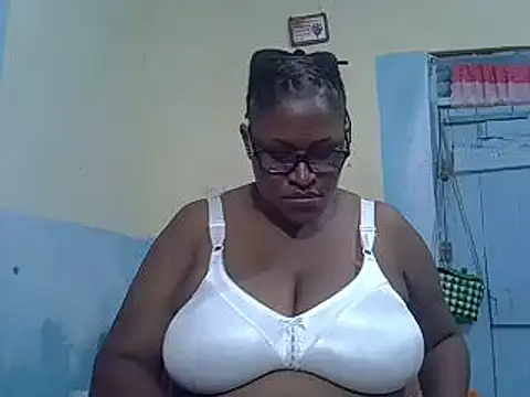 sexy bigboobss online show from October 11, 2025, 8:32 pm