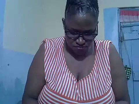 sexy bigboobss online show from October 8, 2025, 7:21 am