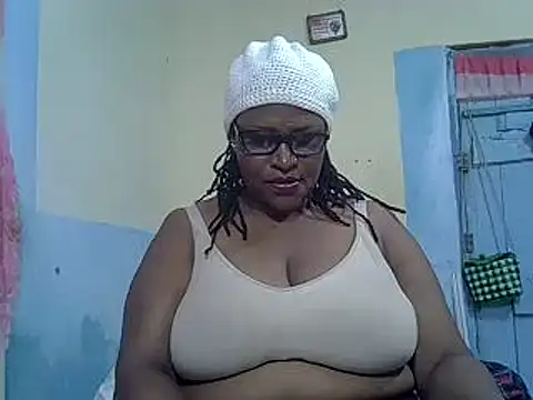 sexy bigboobss online show from September 17, 2025, 7:49 pm