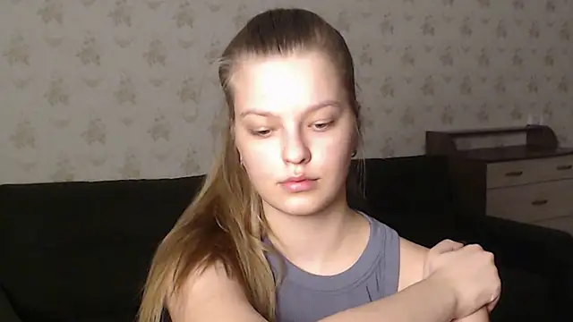 EmySway online show from March 15, 2025, 8:21 pm