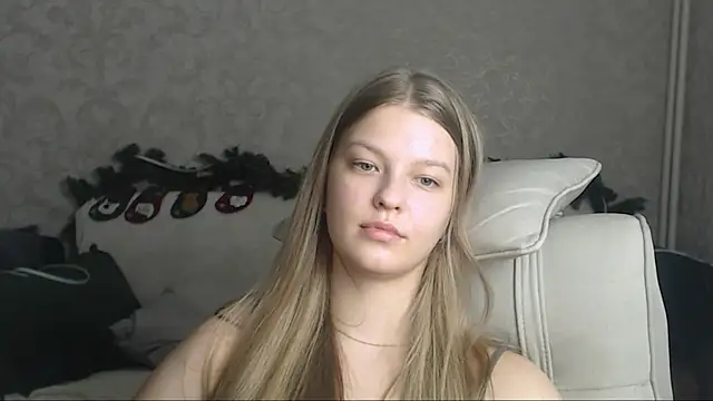 EmySway online show from January 4, 2025, 8:16 pm