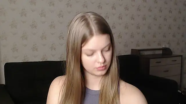 EmySway online show from February 22, 2025, 5:57 pm