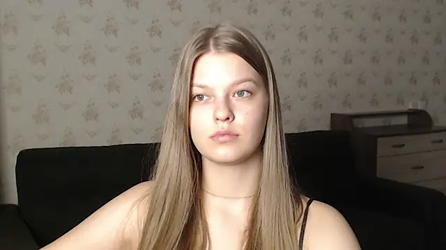 EmySway online show from February 25, 2025, 2:48 pm