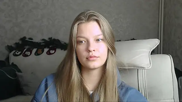 EmySway online show from January 24, 2025, 8:43 pm