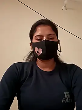 Cute Nipa online show from February 12, 2025, 2:24 am