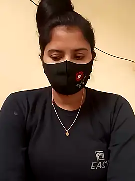 Cute Nipa online show from January 9, 2025, 3:26 am
