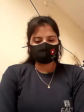 Cute Nipa online show from January 4, 2025, 4:12 am
