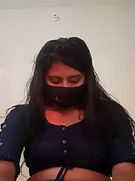 Cute Nipa online show from March 17, 2025, 11:42 am