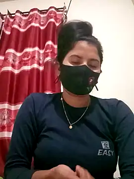 Cute Nipa online show from January 8, 2025, 6:41 pm
