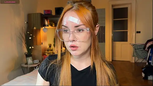 Snapshot of Sargonium999 chatting on October 16, 2025, 6:49 pm Sargonium999 online show from October 16, 2025, 6:49 pm