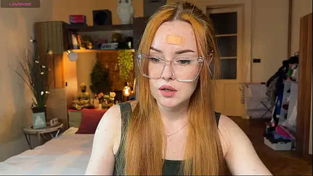 Snapshot of Sargonium999 chatting on October 26, 2025, 7:14 pm Sargonium999 online show from October 26, 2025, 7:14 pm