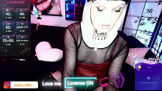 Snapshot of Yanina_Poison chatting on January 29, 2025, 6:39 pm Yanina Poison online show from January 29, 2025, 6:39 pm