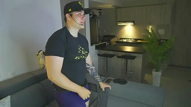 Snapshot of odin_blake chatting on January 29, 2025, 3:33 am odin blake online show from January 29, 2025, 3:33 am