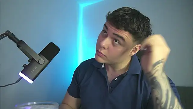 Snapshot of odin_blake chatting on February 28, 2025, 3:26 am odin blake online show from February 28, 2025, 3:26 am