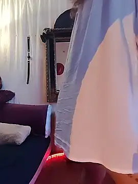 SelenaHouston online show from February 23, 2026, 3:52 am