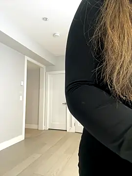 Snapshot of jAsMinE678 chatting on October 5, 2025, 4:14 am jAsMinE678 online show from October 5, 2025, 4:14 am