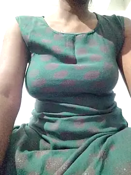 rituporna2004 online show from April 1, 2026, 2:46 am