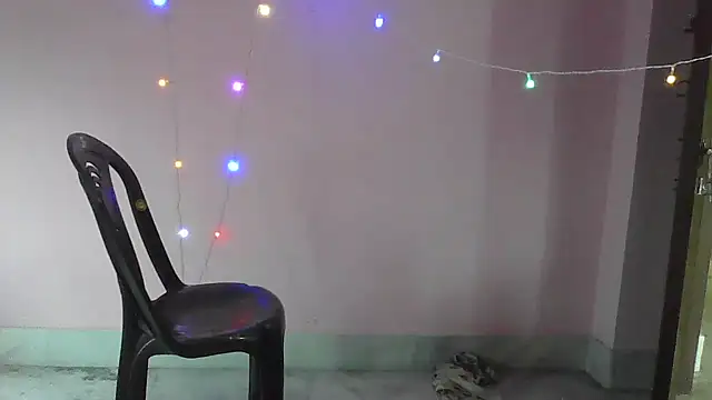 my-laila online show from November 4, 2025, 7:45 am