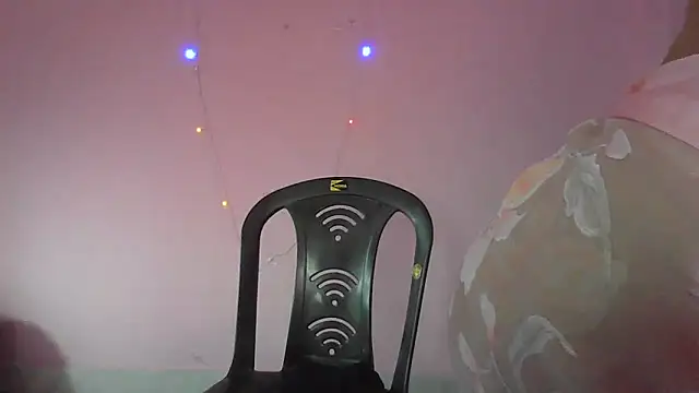 my-laila online show from December 20, 2025, 7:44 am