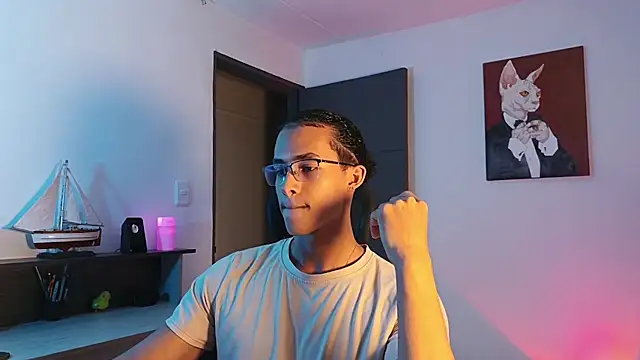 alejo x3 online show from November 30, 2025, 11:16 pm