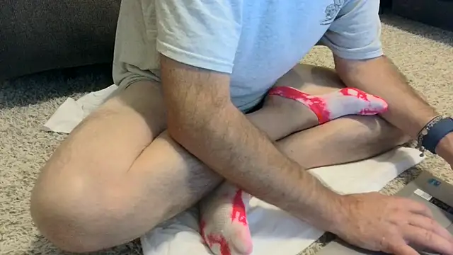 femgui69 online show from September 27, 2025, 1:39 pm