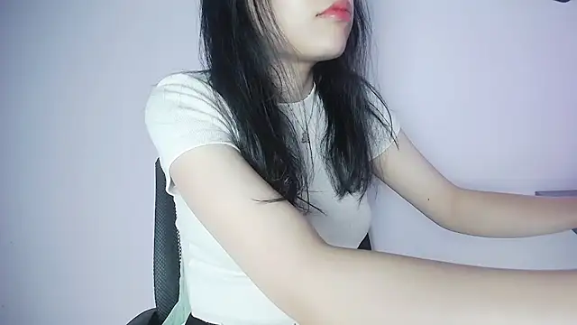 Baenee online show from February 19, 2025, 2:11 pm
