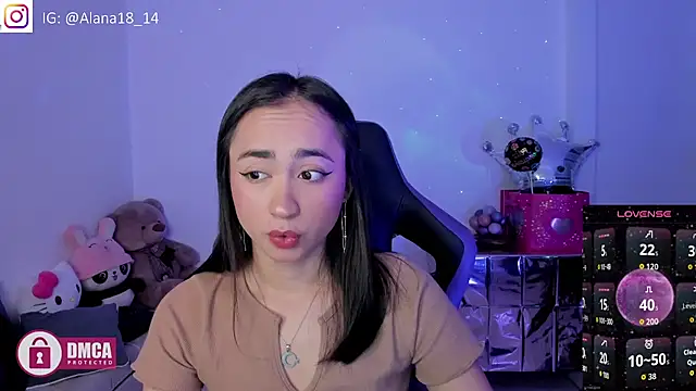 Snapshot of Alana_Pherson chatting on September 20, 2025, 3:55 am Alana Pherson online show from September 20, 2025, 3:55 am