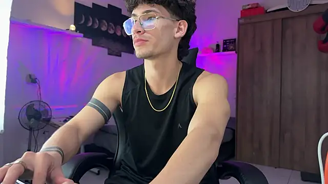 Kisan Smith online show from March 7, 2026, 1:56 am