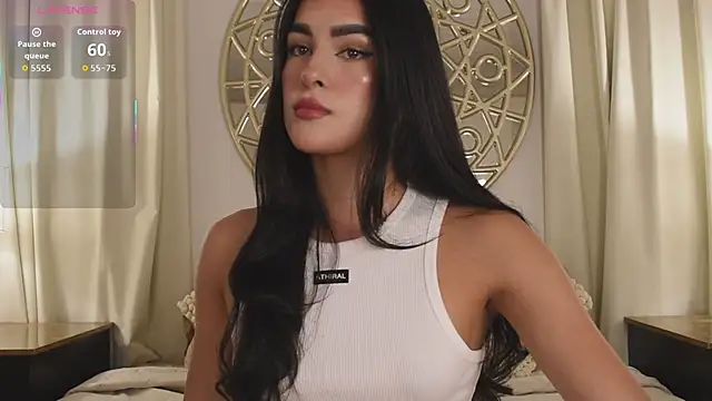 Snapshot of Antonellaparis_ chatting on October 20, 2025, 2:24 am Antonellaparis online show from October 20, 2025, 2:24 am