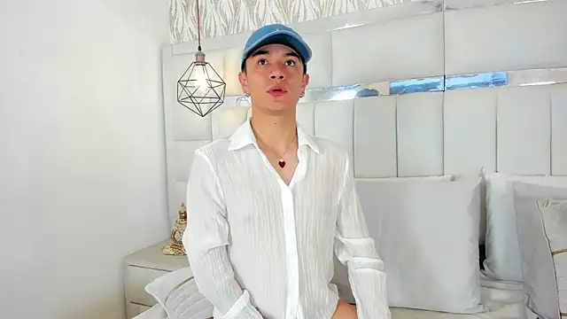 Snapshot of 1m_Joel chatting on November 14, 2025, 5:11 am 1m Joel online show from November 14, 2025, 5:11 am