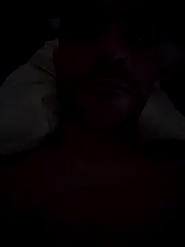 sexyboycolombi4 online show from February 28, 2025, 9:33 pm