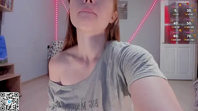 Snapshot of Beautiful__Soul chatting on December 16, 2025, 3:44 am Beautiful Soul online show from December 16, 2025, 3:44 am