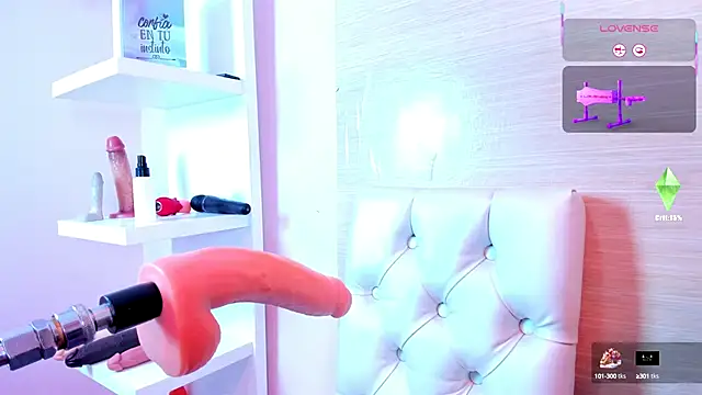 Snapshot of evelinn_belen chatting on September 29, 2025, 12:55 pm evelinn belen online show from September 29, 2025, 12:55 pm