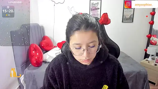 Amy joones online show from February 12, 2025, 1:16 pm