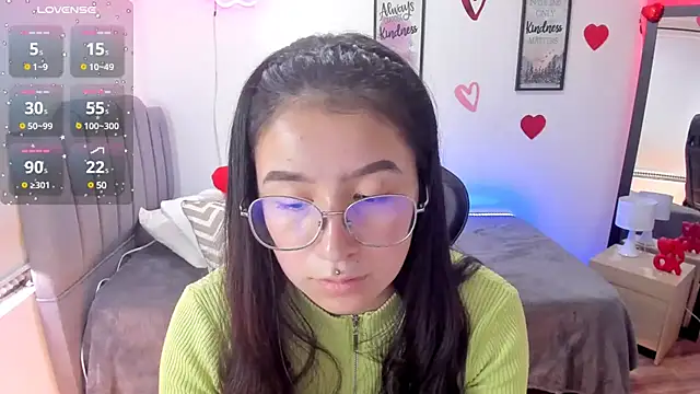 Amy joones online show from February 19, 2025, 4:44 pm