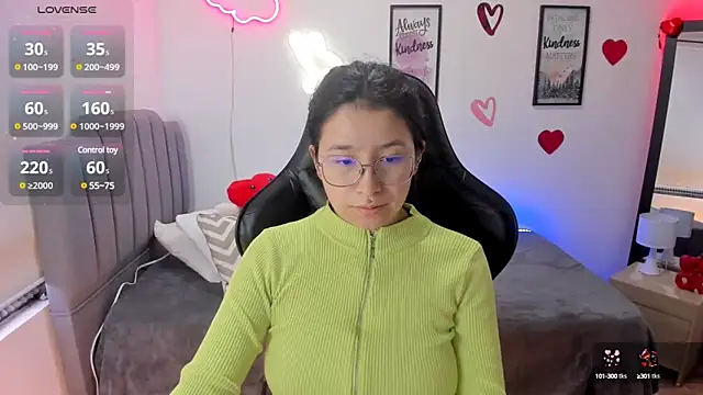 Amy joones online show from February 19, 2025, 1:39 pm