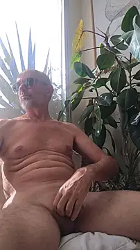 MadProfessor online show from November 3, 2025, 9:35 am