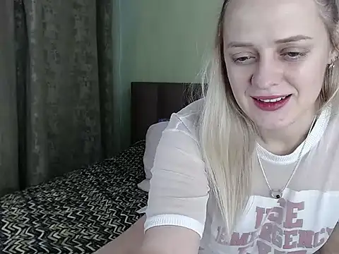 Kira Miler online show from January 21, 2025, 9:24 am