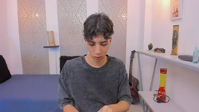 Snapshot of Nikolay_Gregori chatting on October 31, 2025, 4:20 am Nikolay Gregori online show from October 31, 2025, 4:20 am