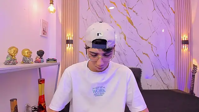 Nikolay Gregori online show from April 10, 2026, 4:30 am