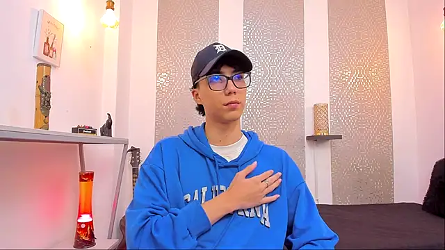 Snapshot of Nikolay_Gregori chatting on September 23, 2025, 4:08 am Nikolay Gregori online show from September 23, 2025, 4:08 am