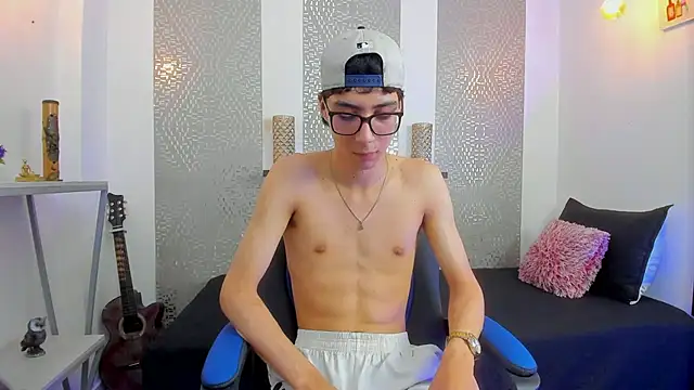 Nikolay Gregori online show from February 26, 2025, 6:51 am