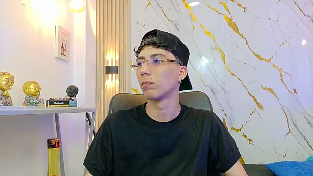 Snapshot of Nikolay_Gregori chatting on July 2, 2026, 3:34 am Nikolay Gregori online show from July 2, 2026, 3:34 am