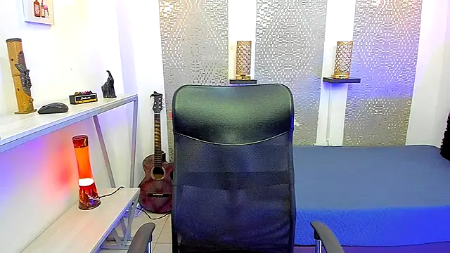 Snapshot of Nikolay_Gregori chatting on October 5, 2025, 4:25 am Nikolay Gregori online show from October 5, 2025, 4:25 am