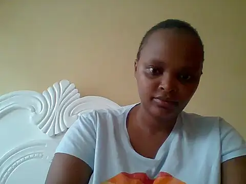 Snapshot of Sexxy-Shie chatting on October 5, 2025, 5:53 am Sexxy-Shie online show from October 5, 2025, 5:53 am