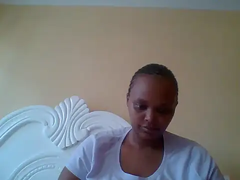 Snapshot of Sexxy-Shie chatting on October 2, 2025, 6:50 am Sexxy-Shie online show from October 2, 2025, 6:50 am